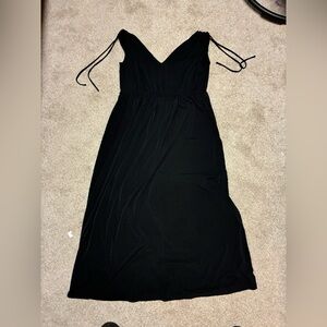 IMAN Black Sleeveless Maxi Dress